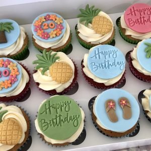 12 tropical cupcakes