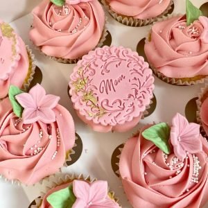 Chitty's Bromsgrove Happy Birthday Mum Cupcakes