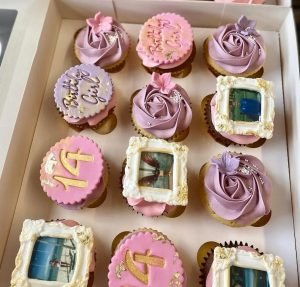Chitty's Bromsgrove Photo Floral Cupcakes