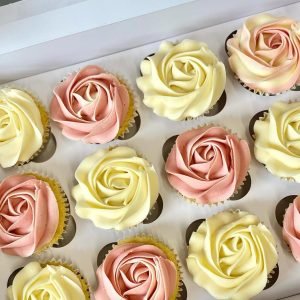 Chitty's Cakes Bromsgrove Rose Cupcakes Flowers