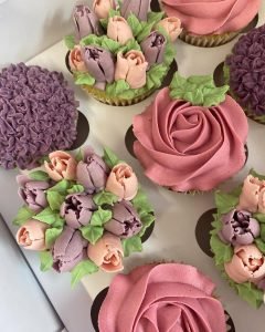 Chitty's Cakes Bromsgrove Rose Cupcakes Flower Selection